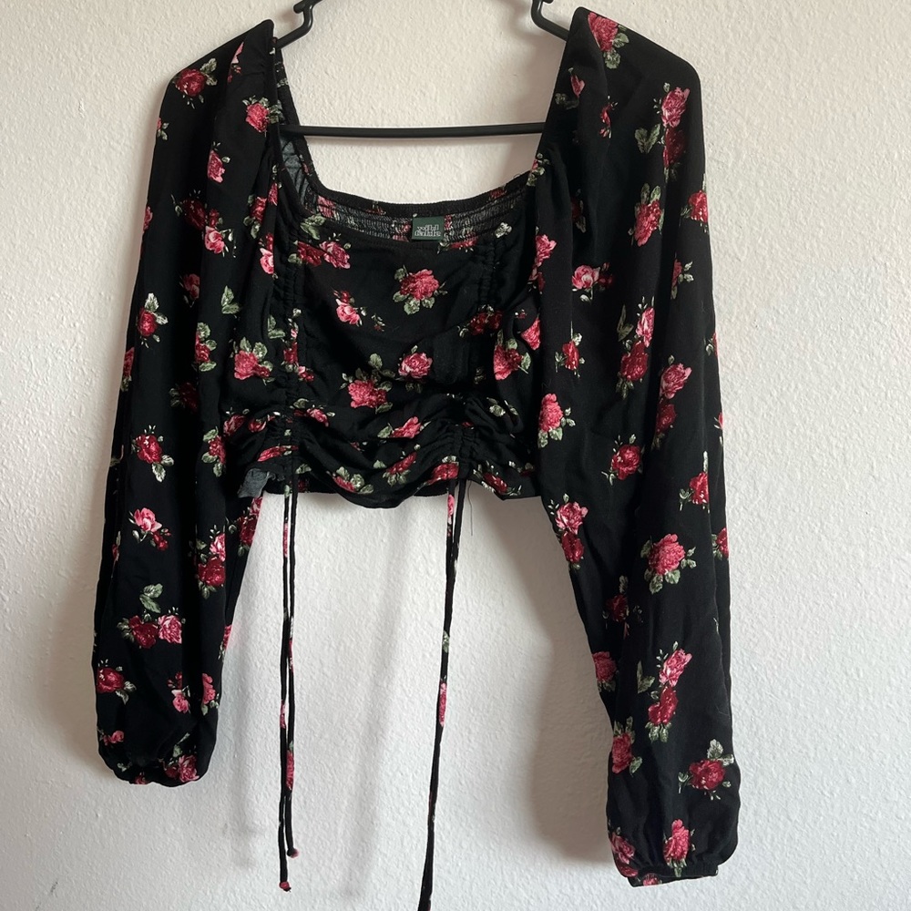 Long sleeve adjustable floral blouse